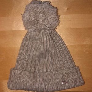 CALVIN KLEIN POM POM WINTER HAT